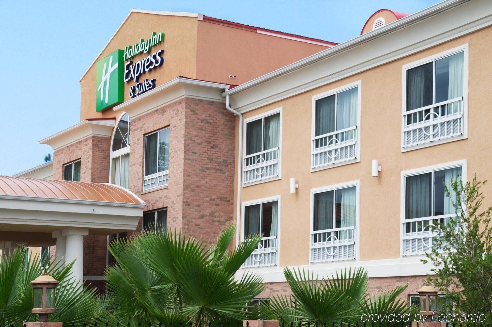 Holiday Inn Express & Suites Alexandria, An Ihg Hotel Kültér fotó